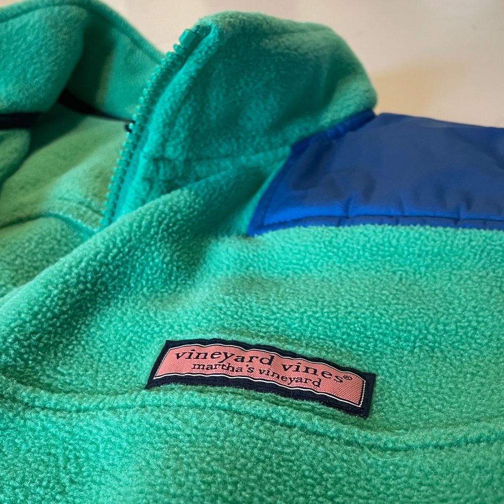 Vineyard Vines Turquoise Fleece Vest - with Blue Detail - Medium